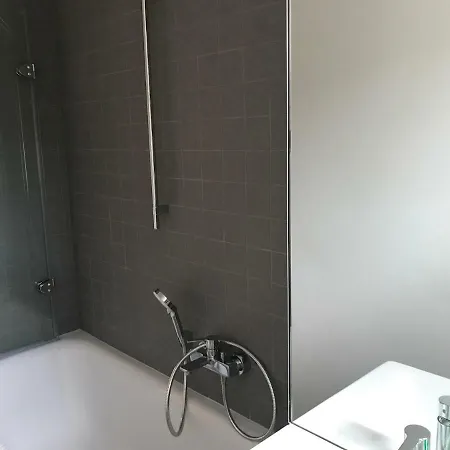 Zentrum باد سشاندو